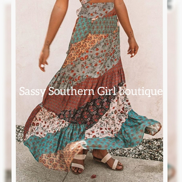 ⭐🆕Boho floral maxi skirt - Picture 4 of 9